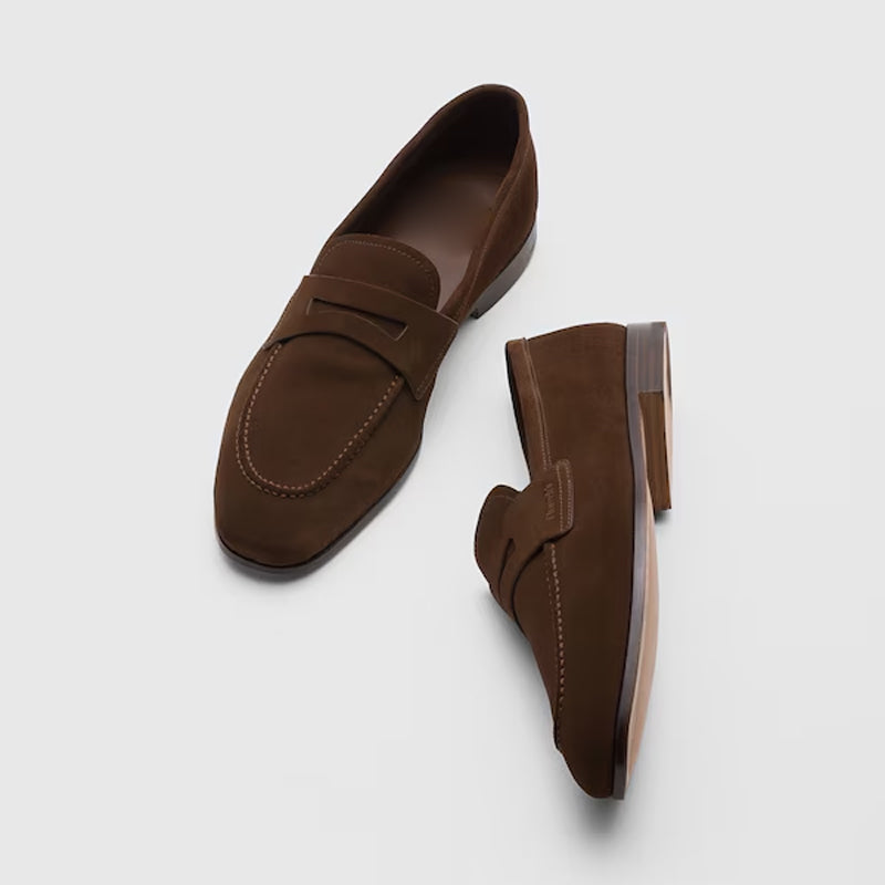 Luxury and versatile loafers